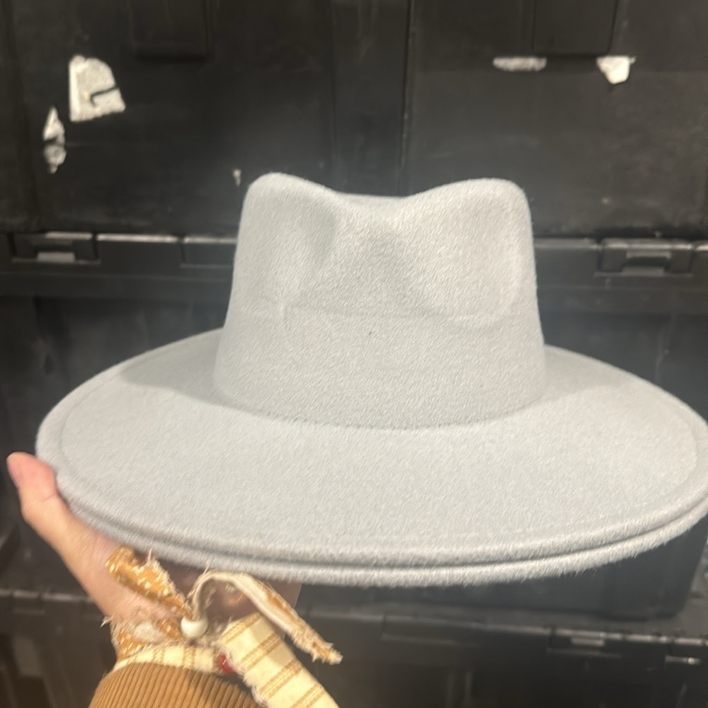 Light grey felt Panama hat - Picture 2 of 3